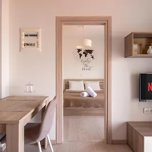  Апартаменты Minimalist W/ View Греция